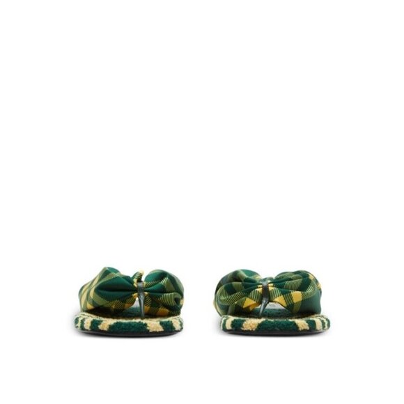 Burberry Check Pool flat slides 37 New In Box - Picture 3 of 5